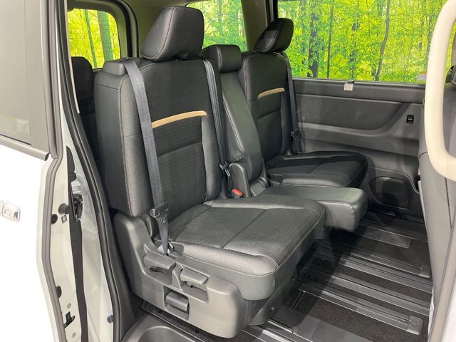 NISSAN SERENA  WG 2024