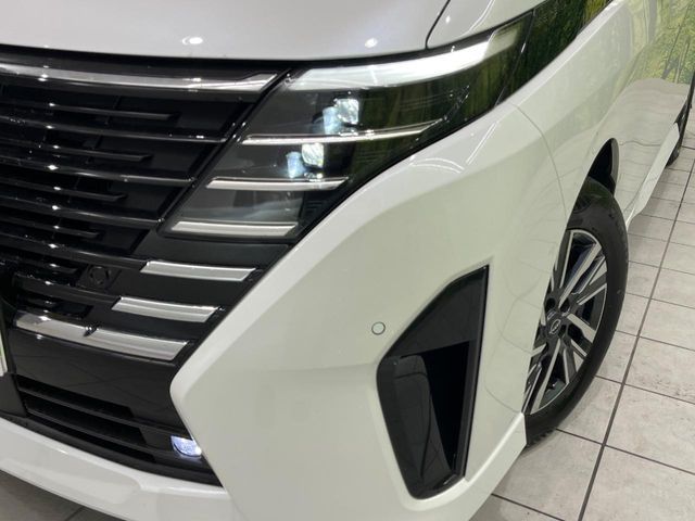 NISSAN SERENA  WG 2024