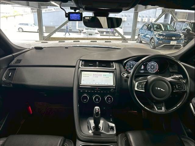 JAGUAR JAGUAR E-PACE 2018