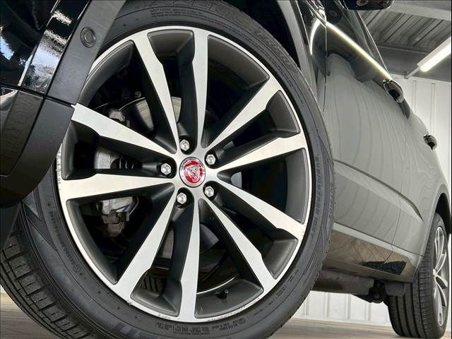 JAGUAR JAGUAR E-PACE 2018