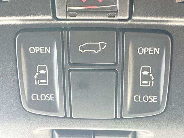 TOYOTA VELLFIRE 2019