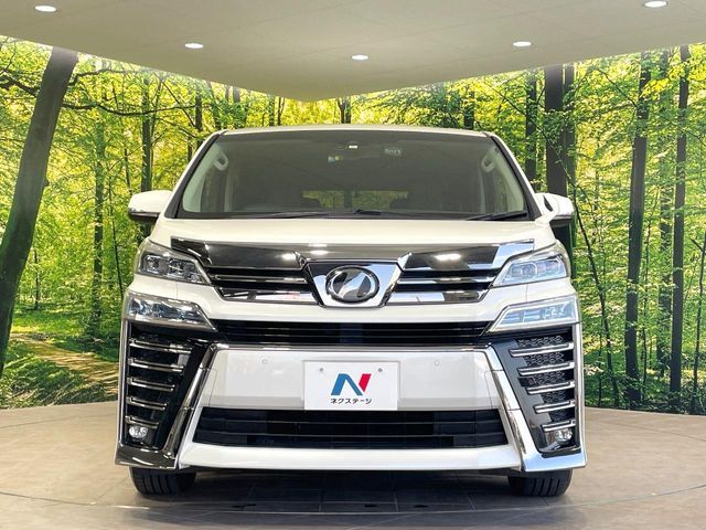 TOYOTA VELLFIRE 2019