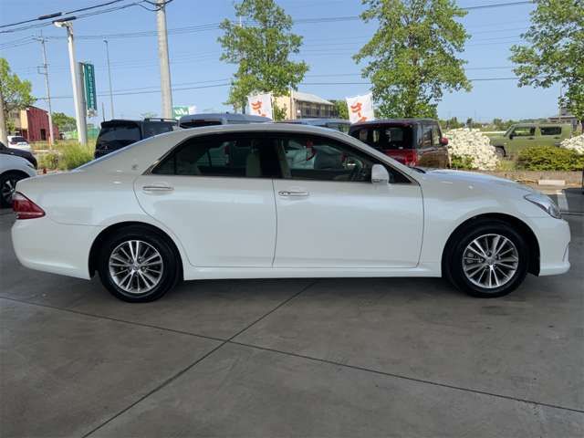 TOYOTA CROWN sedan 2010