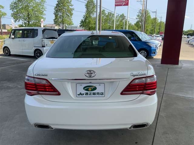 TOYOTA CROWN sedan 2010