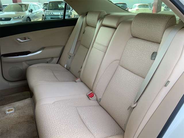 TOYOTA CROWN sedan 2010