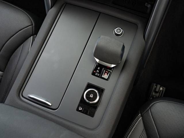 ROVER ROVER DISCOVERY 2024