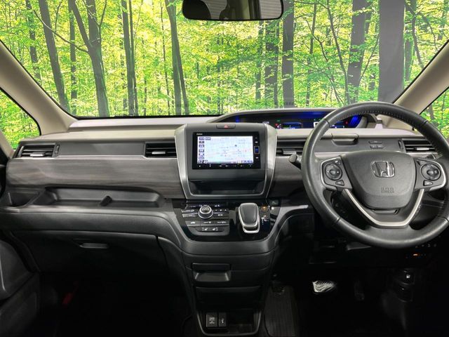 HONDA FREED HYBRID 4WD 2020