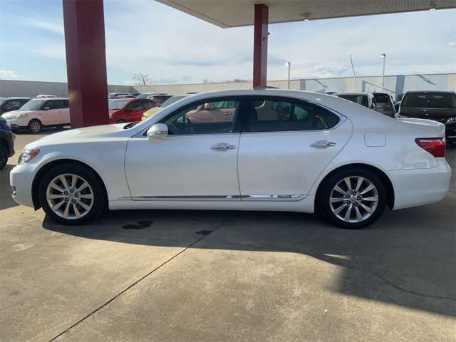 TOYOTA LEXUS LS600h 2010