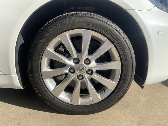 TOYOTA LEXUS LS600h 2010