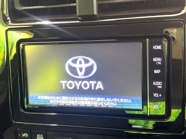 TOYOTA PRIUS 2021