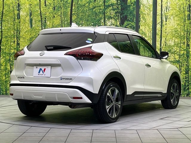 NISSAN KICKS 2021