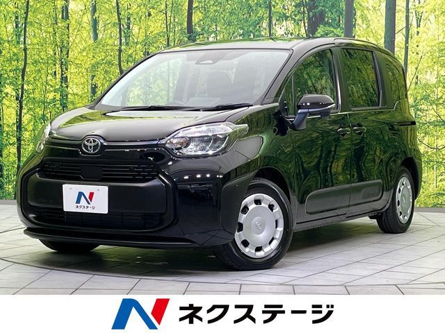 TOYOTA SIENTA HYBRID 2025