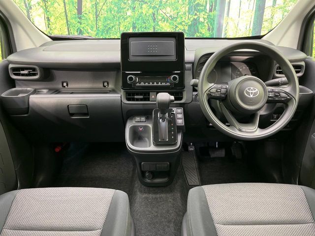 TOYOTA SIENTA HYBRID 2025