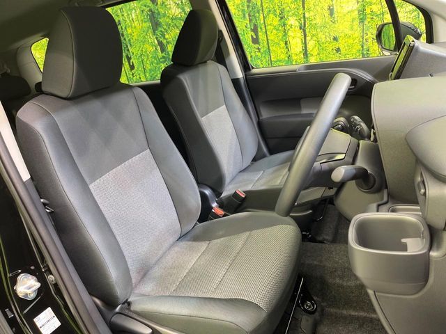 TOYOTA SIENTA HYBRID 2025