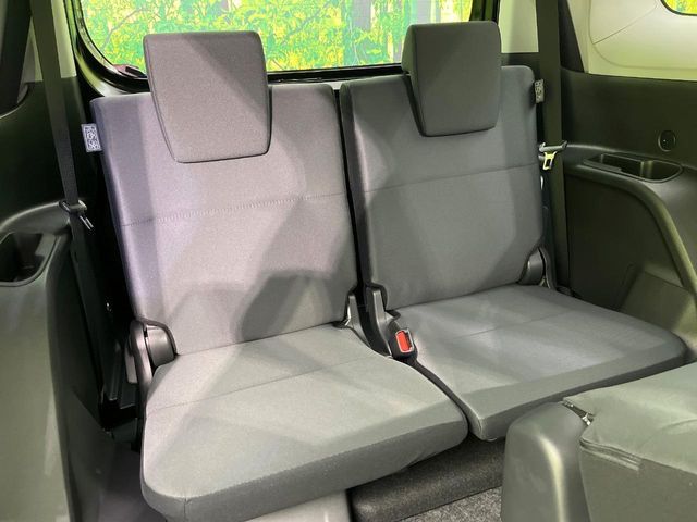 TOYOTA SIENTA HYBRID 2025