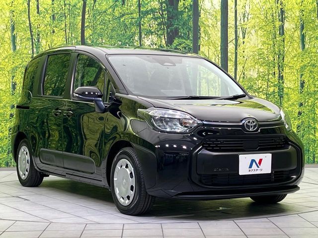 TOYOTA SIENTA HYBRID 2025