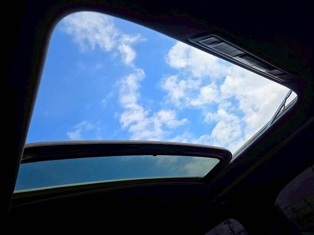 TOYOTA VELLFIRE 2017