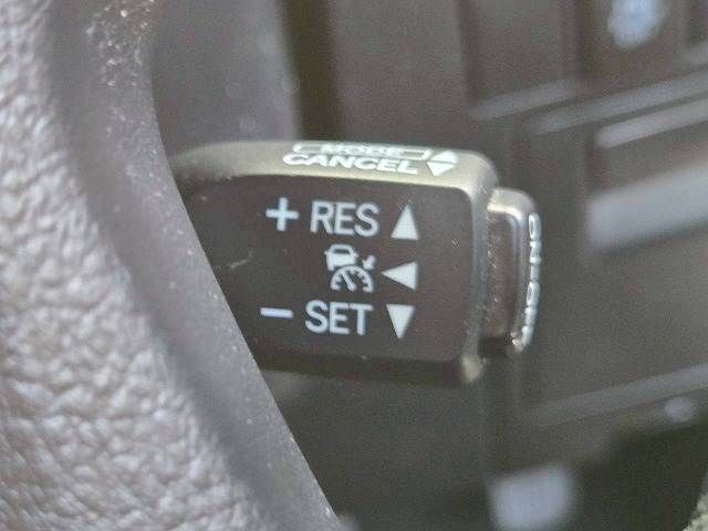 TOYOTA VELLFIRE 2017