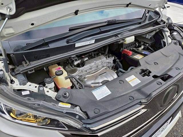 TOYOTA VELLFIRE 2017