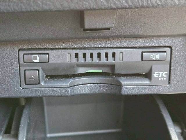 TOYOTA VELLFIRE 2017