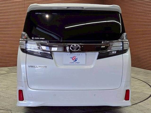 TOYOTA VELLFIRE 2017