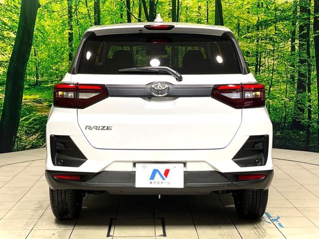 TOYOTA RAIZE 2025