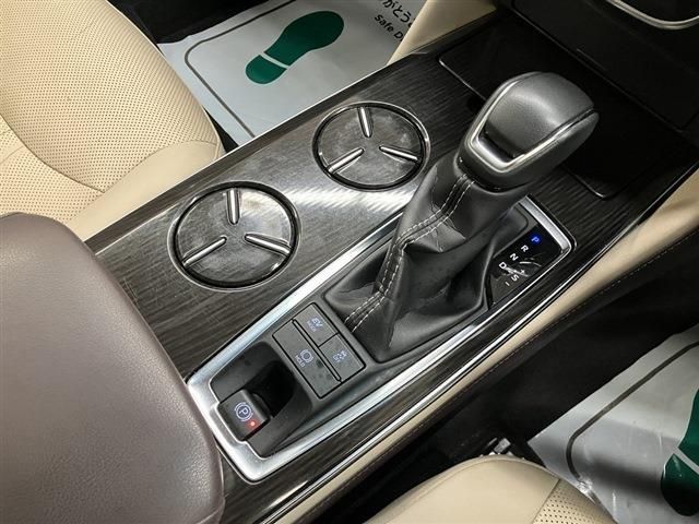 TOYOTA CROWN sedan hybrid 2020