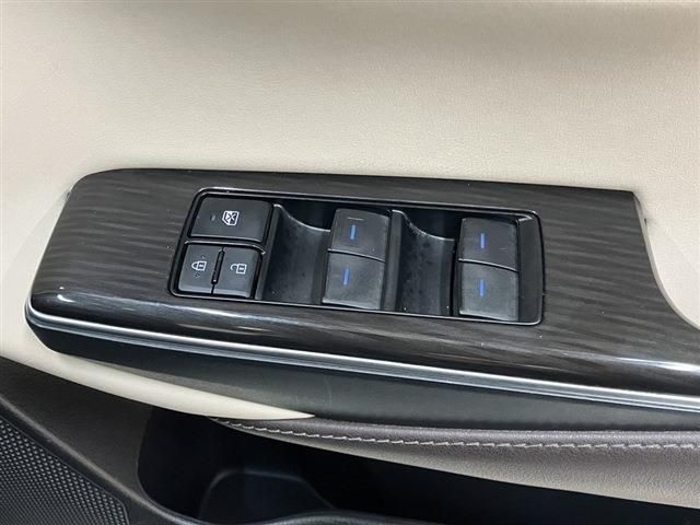 TOYOTA CROWN sedan hybrid 2020