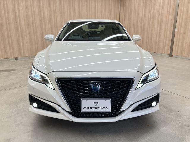 TOYOTA CROWN sedan hybrid 2020