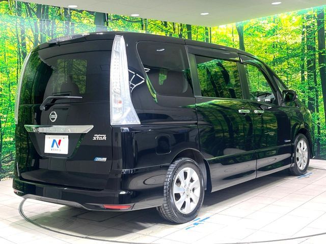 NISSAN SERENA  S-HYBRID 2012