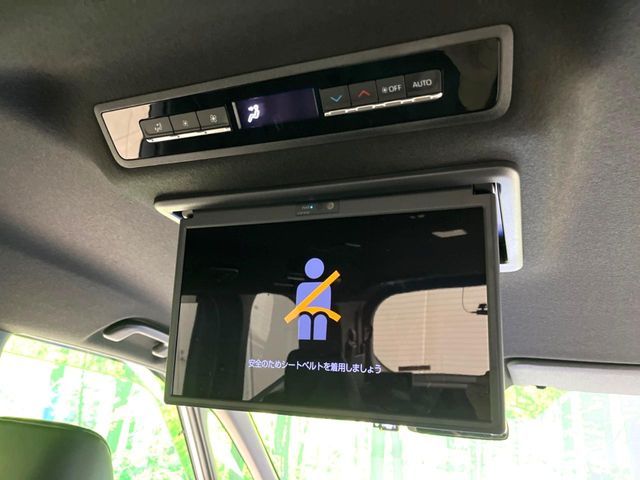 TOYOTA NOAH HYBRID 2024