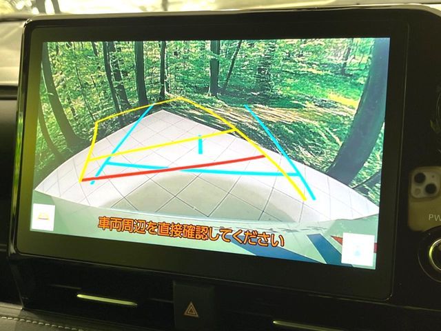 TOYOTA NOAH HYBRID 2024