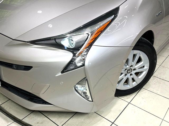 TOYOTA PRIUS 2016