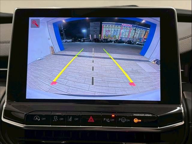 JEEP JEEP COMMANDER 2023