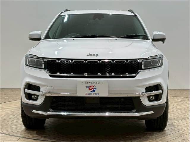 JEEP JEEP COMMANDER 2023