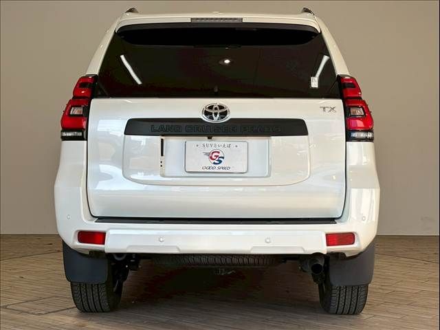 TOYOTA LANDCRUISER PRADO 2023