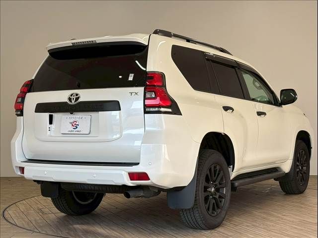 TOYOTA LANDCRUISER PRADO 2023