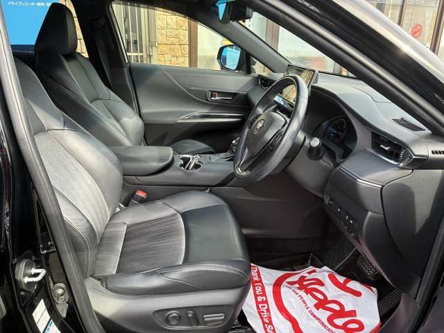 TOYOTA HARRIER HYBRID 2020