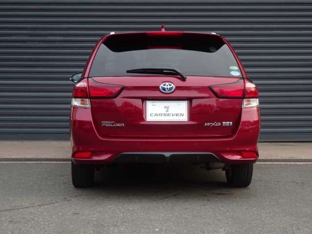 TOYOTA COROLLA FIELDER HYBRID 2017