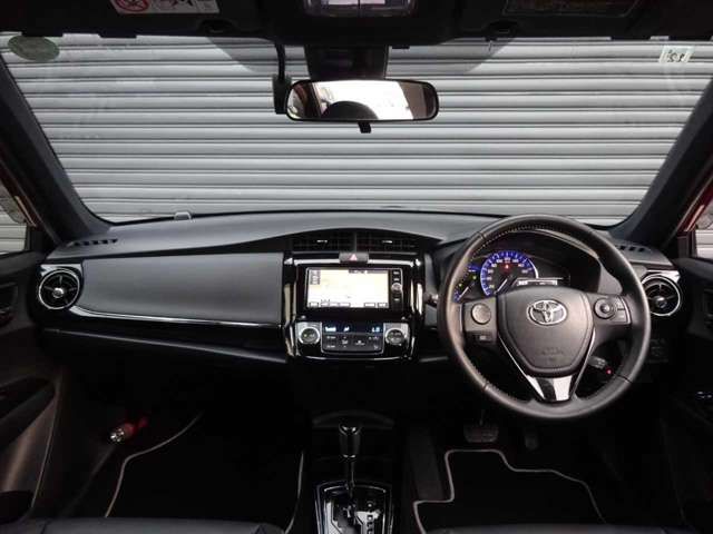 TOYOTA COROLLA FIELDER HYBRID 2017