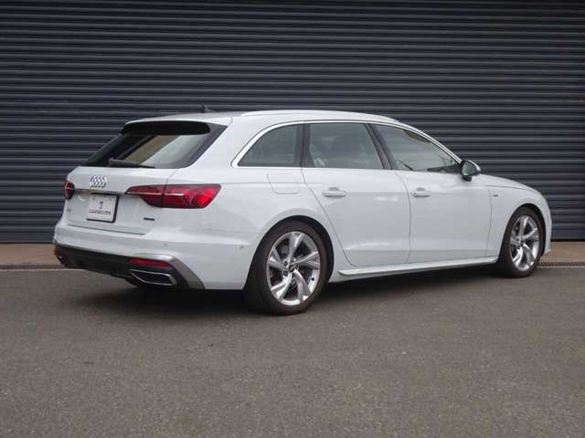 AUDI AUDI A4 AVANT 2021