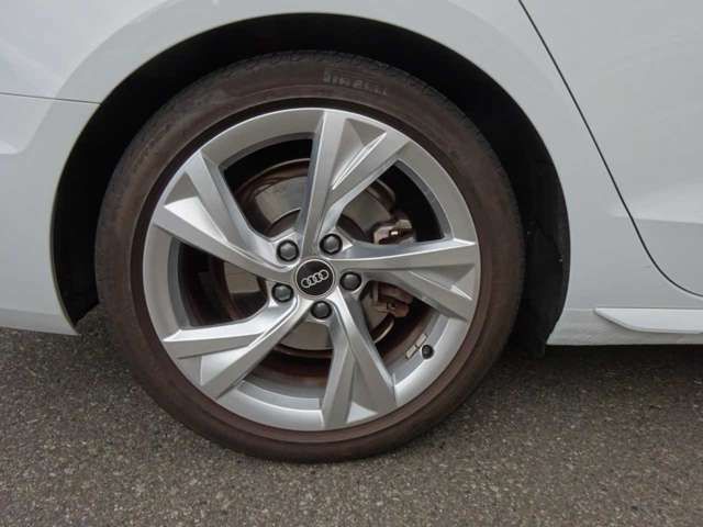 AUDI AUDI A4 AVANT 2021