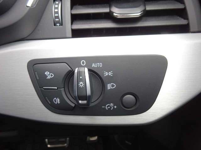 AUDI AUDI A4 AVANT 2021