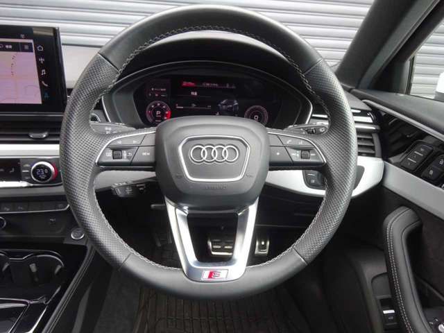 AUDI AUDI A4 AVANT 2021