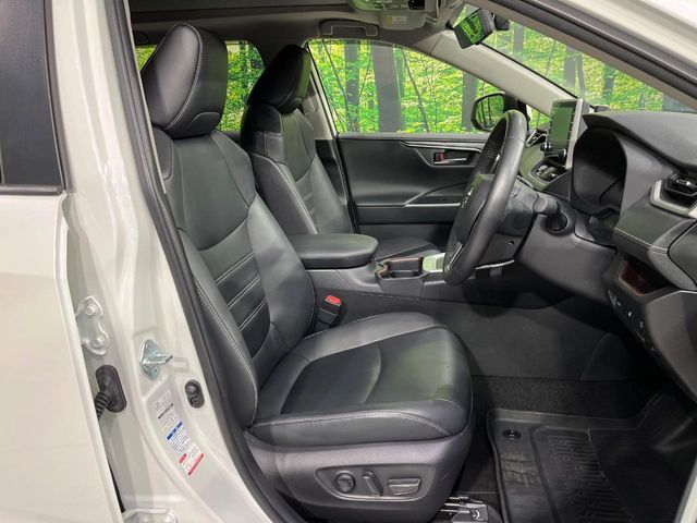 TOYOTA RAV4 4WD 2021