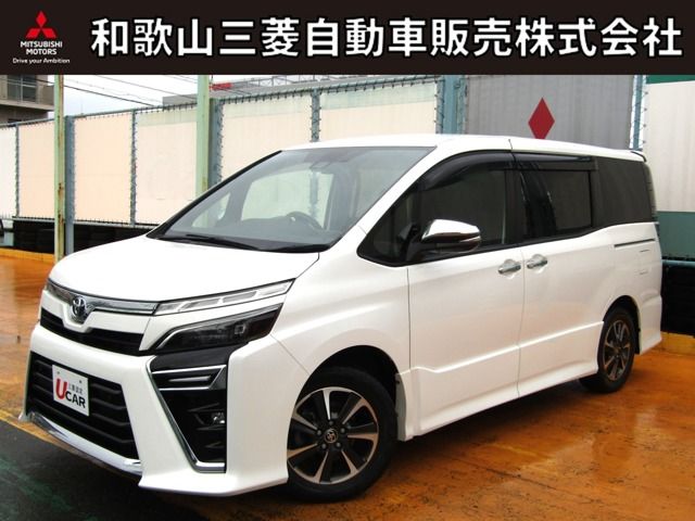 TOYOTA VOXY 2020 
