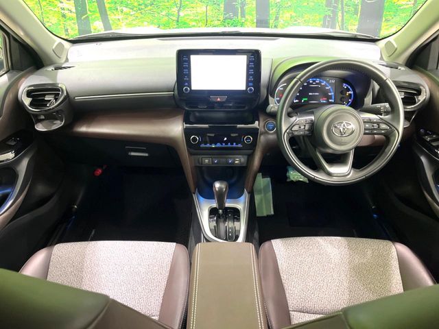 TOYOTA YARIS CROSS HYBRID 2021