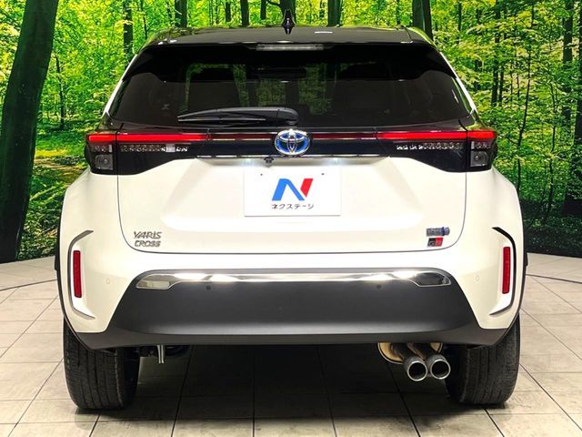 TOYOTA YARIS CROSS HYBRID 2021