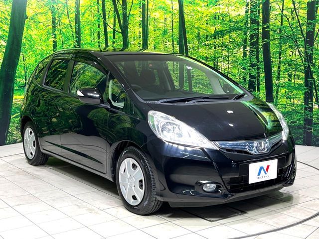 HONDA FIT HYBRID 2011