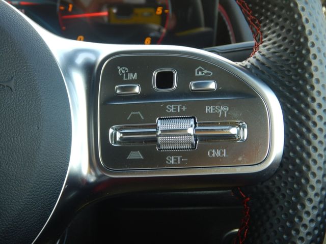 MERCEDES BENZ MERCEDES BENZ GLB 2022